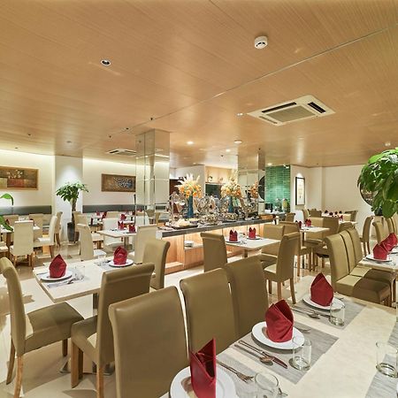 Sky Gem Hotel - Ben Thanh Ho Chi Minh-staden Exteriör bild