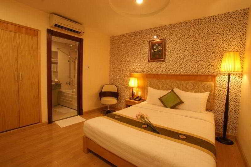 Sky Gem Hotel - Ben Thanh Ho Chi Minh-staden Exteriör bild