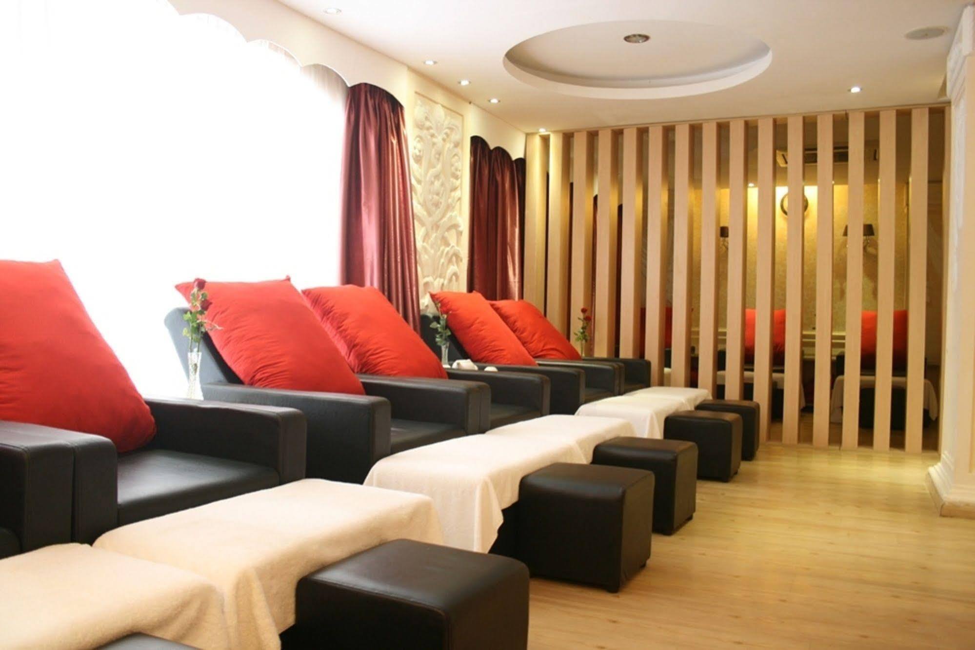 Sky Gem Hotel - Ben Thanh Ho Chi Minh-staden Exteriör bild